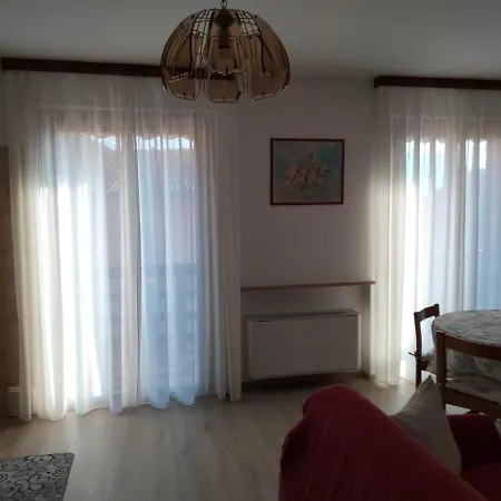 Apartment Serena Ronzo-Chienis Exterior photo